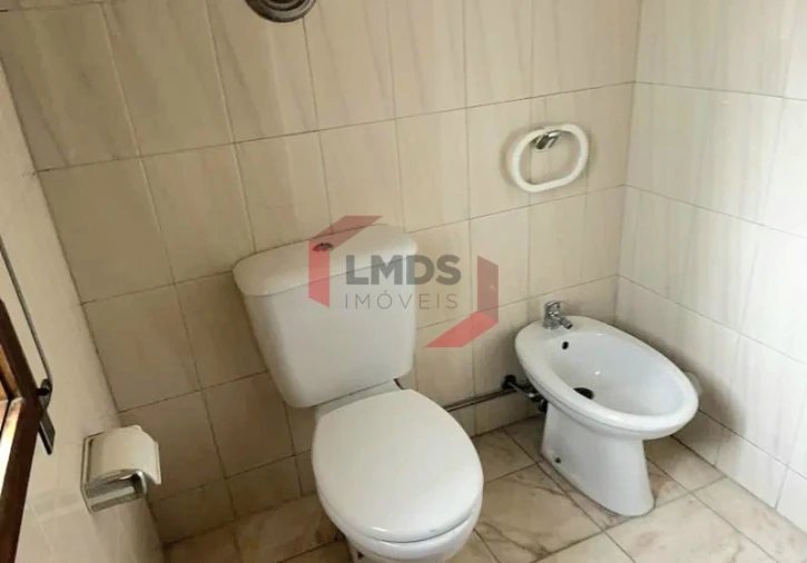 Apartamento T2 para Venda em Oliveira do Douro Foto 11