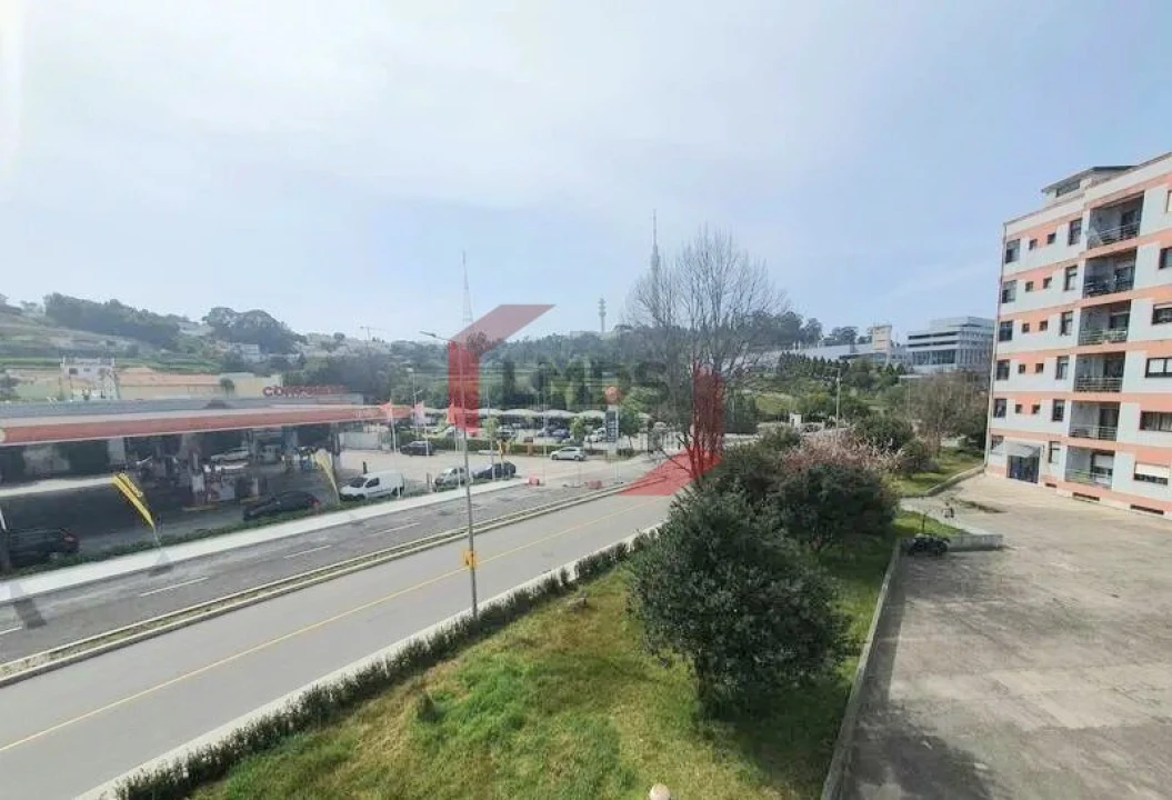 Apartamento T2 para Venda em Oliveira do Douro Foto 2