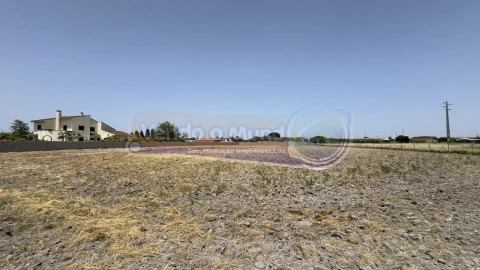 Terreno para Venda em Samora Correia