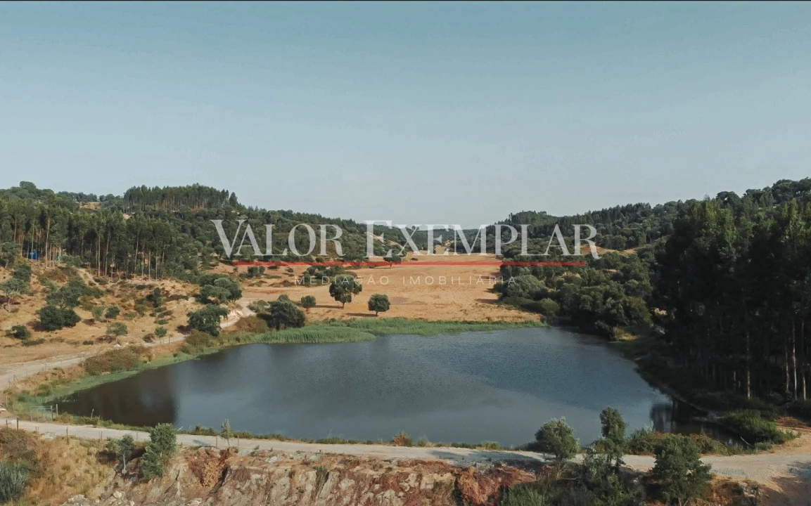 Quinta para Venda em Vale de Cavalos Foto 12