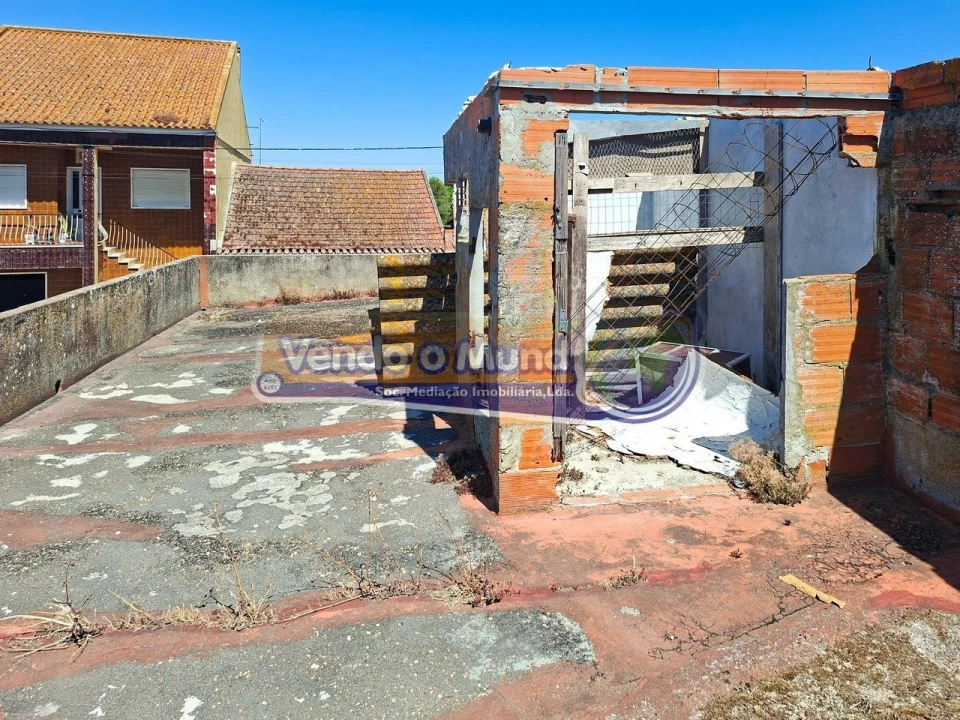 Moradia T3 para Venda em Muge Foto 7
