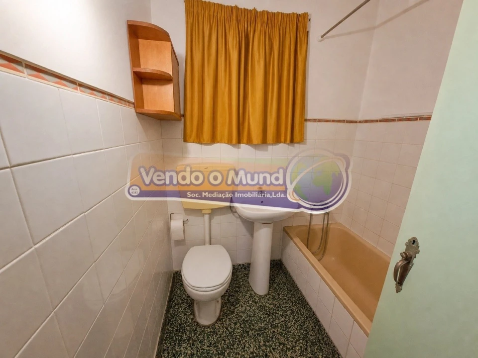 Moradia T3 para Venda em Muge Foto 16