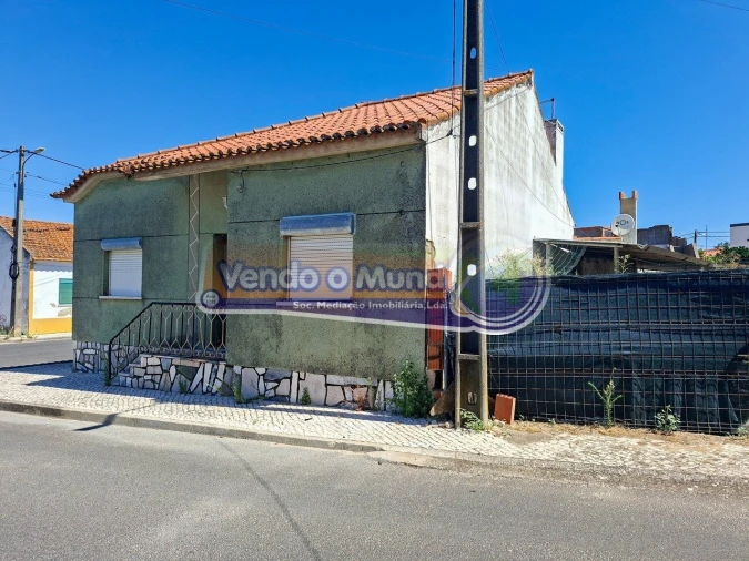 Moradia T3 para Venda em Muge Foto 2