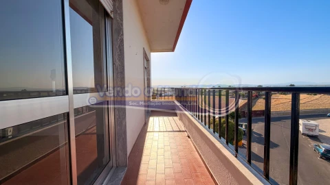 Apartamento T3 para Venda em Samora Correia