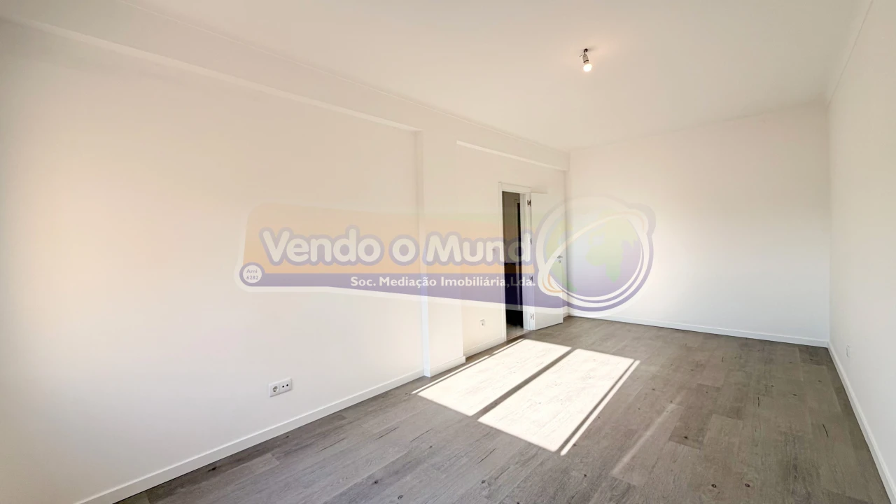 Apartamento T3 para Venda em Samora Correia Foto 10