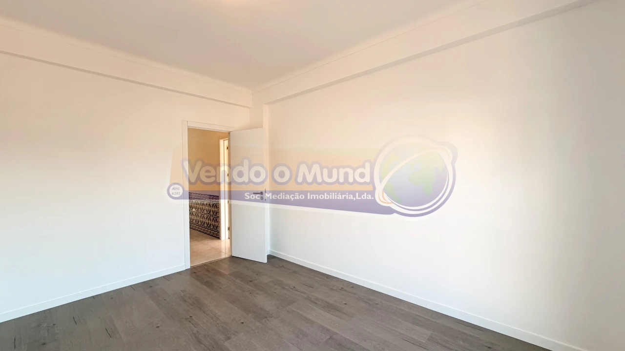Apartamento T3 para Venda em Samora Correia Foto 15