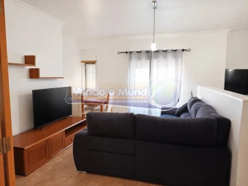 Apartamento T3 para Venda em Benavente