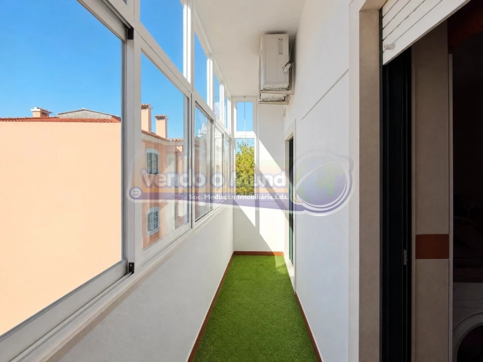 Apartamento T3 para Venda em Benavente Foto 9