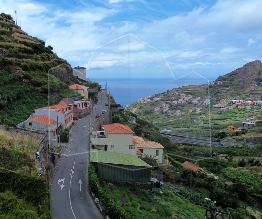 Terreno para Venda em Camara de Lobos Foto 6
