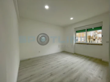 Apartamento T2 para Venda em Almada, Cova da Piedade, Pragal e Cacilhas