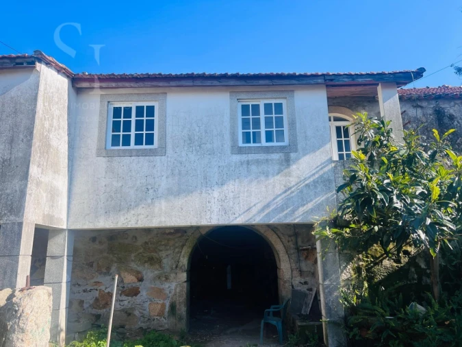 Moradia T4 para Venda em Macieira de Sarnes Foto 3