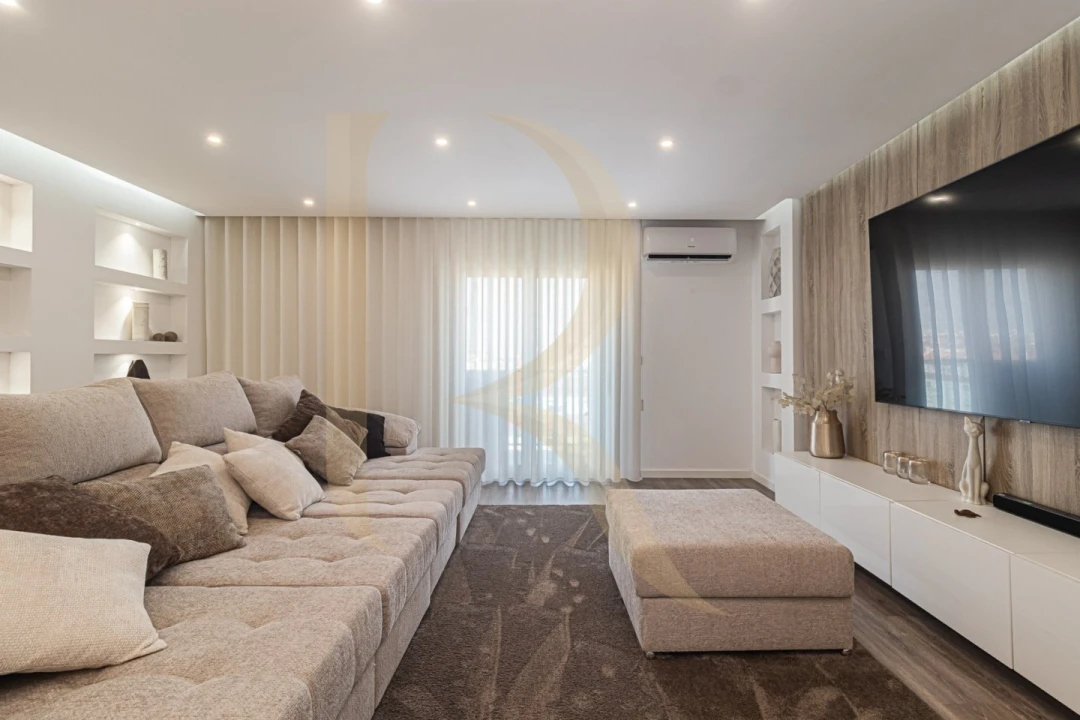 Apartamento T3 para Venda em Amora Foto 10