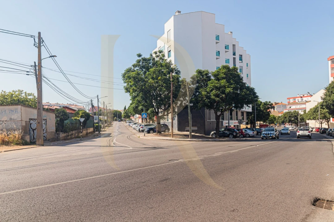 Apartamento T3 para Venda em Amora Foto 51
