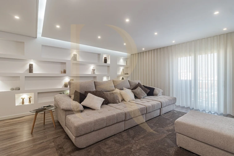 Apartamento T3 para Venda em Amora Foto 5