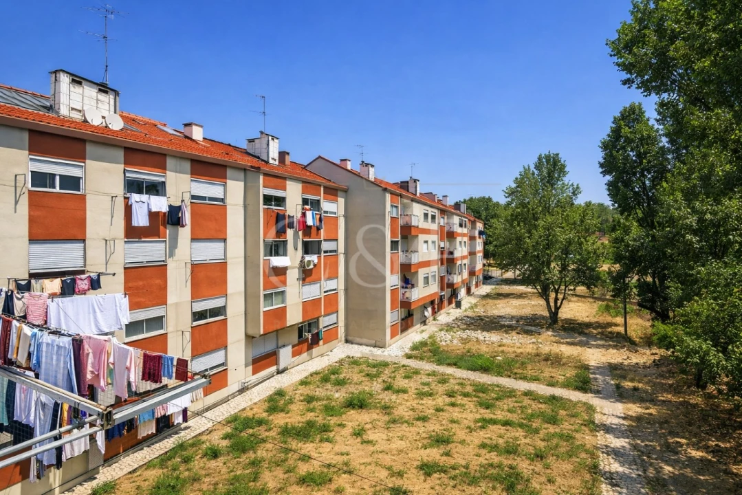 Apartamento T2 para Venda em Odivelas Foto 21