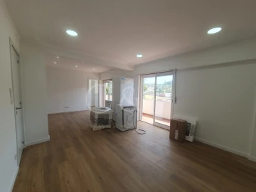Apartamento T2 para Venda em Odivelas