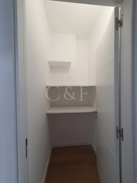 Apartamento T2 para Venda em Odivelas