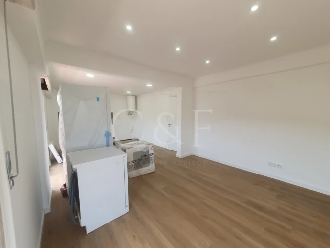 Apartamento T2 para Venda em Odivelas Foto 7