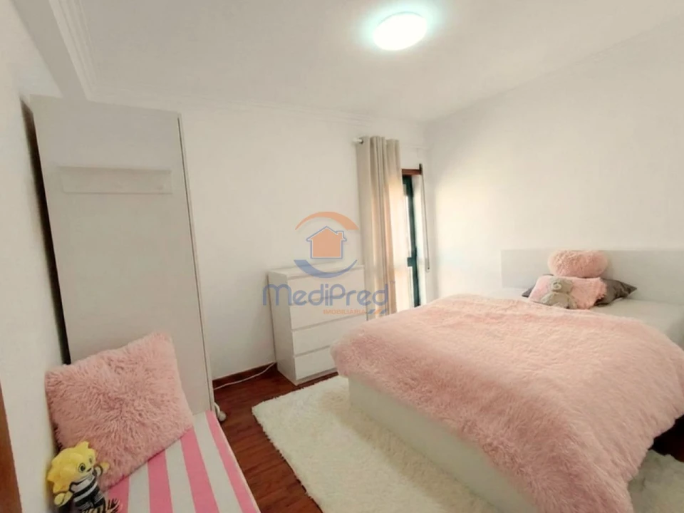 Apartamento T3 para Venda em Moita Foto 12