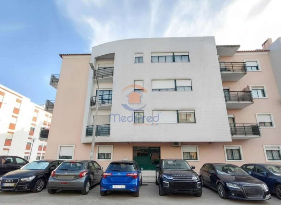 Apartamento T3 para Venda em Moita Foto 2