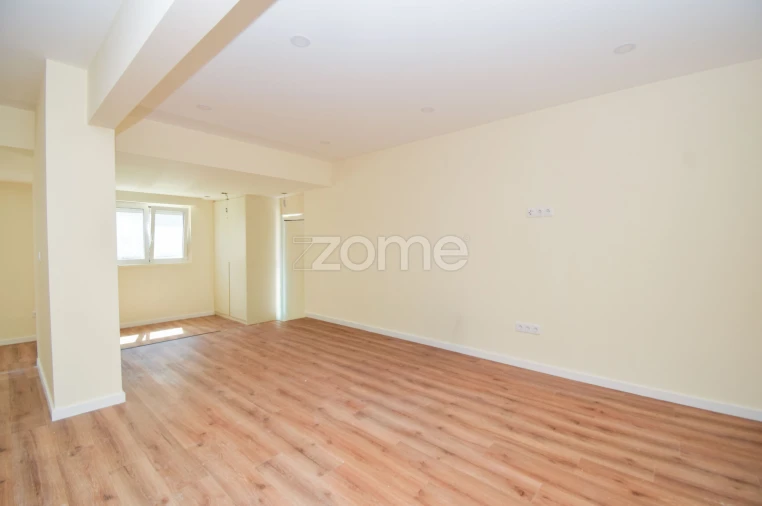 Apartamento T2 para Venda em Santa Iria de Azoia, São João da Talha e Bobadela Foto 20