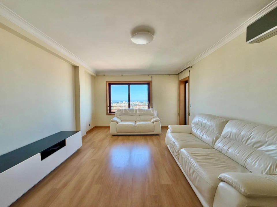 Apartamento T2 para Venda em Cedofeita, Santo Ildefonso, Sé, Miragaia, São Nicolau e Vitória Foto 7