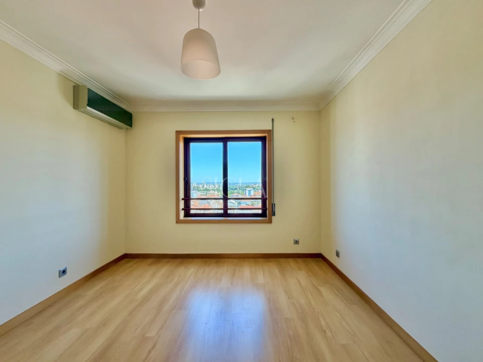 Apartamento T2 para Venda em Cedofeita, Santo Ildefonso, Sé, Miragaia, São Nicolau e Vitória Foto 17