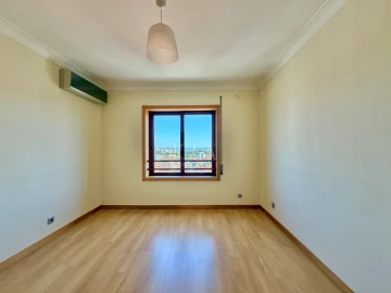 Apartamento T2 para Venda em Cedofeita, Santo Ildefonso, Sé, Miragaia, São Nicolau e Vitória