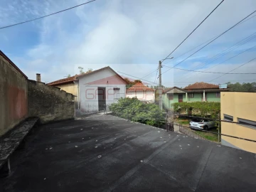 Moradia T3 para Venda em Pinheiro da Bemposta, Travanca e Palmaz
