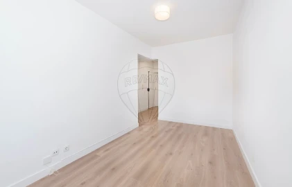 Apartamento T2 para Venda em Campo de Ourique