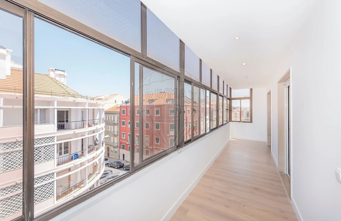 Apartamento T2 para Venda em Campo de Ourique Foto 13