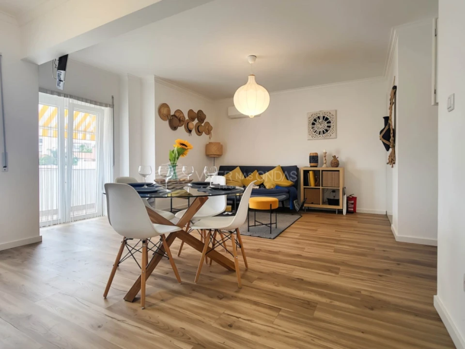 Apartamento T1 para Venda em Costa da Caparica Foto 1
