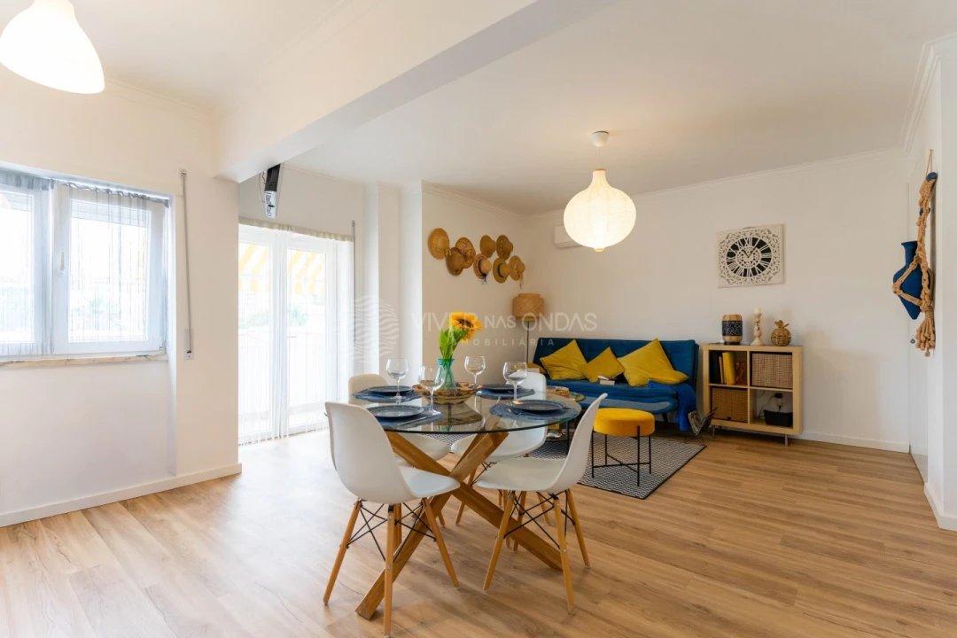 Apartamento T1 para Venda em Costa da Caparica Foto 1