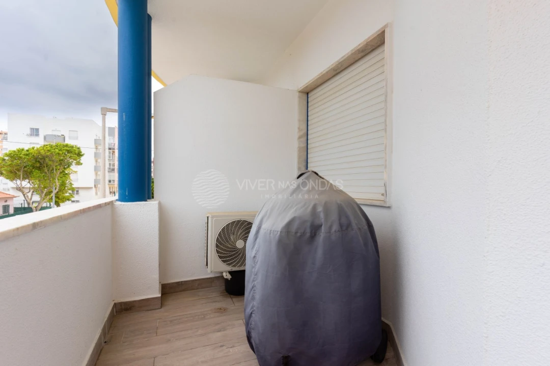 Apartamento T1 para Venda em Costa da Caparica Foto 11
