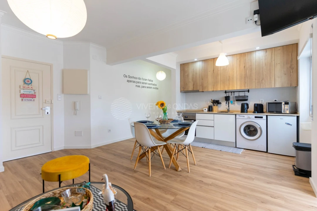 Apartamento T1 para Venda em Costa da Caparica Foto 13