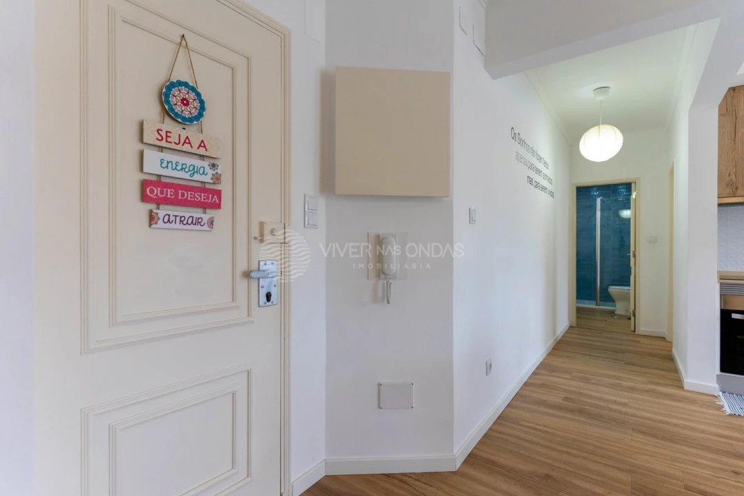 Apartamento T1 para Venda em Costa da Caparica Foto 29