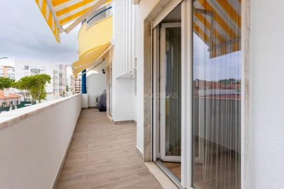 Apartamento T1 para Venda em Costa da Caparica