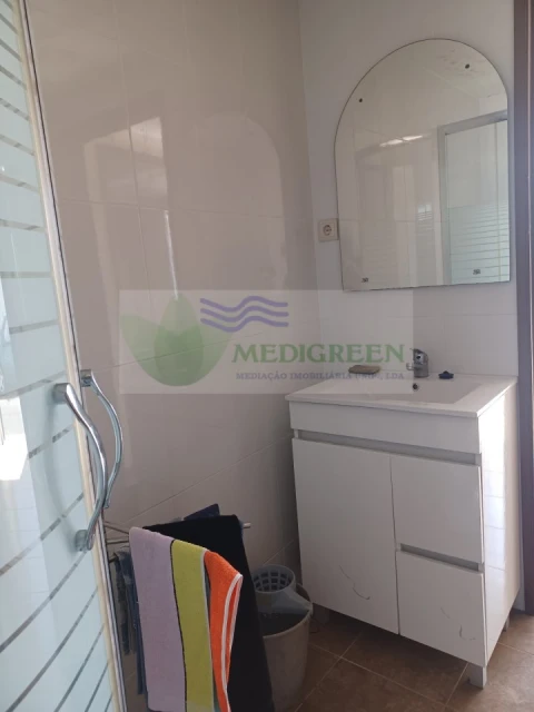 Moradia T1 para Venda em Cedrim e Paradela