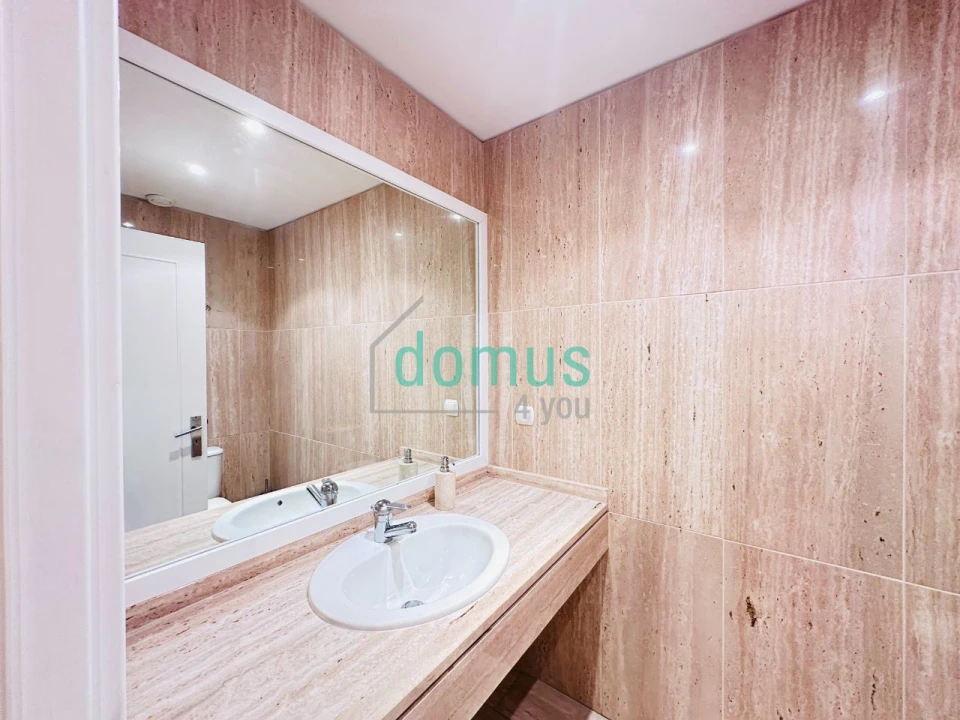 Apartamento T3 para Venda em Lordelo do Ouro e Massarelos Foto 6