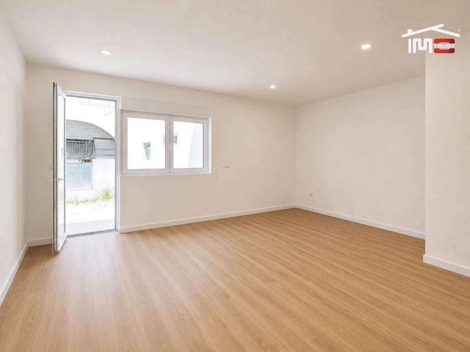 Apartamento T1 para Venda em Montijo e Afonsoeiro Foto 16