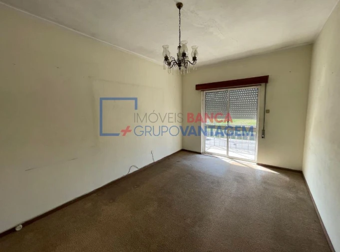 Apartamento T2 para Venda em Vermoim Foto 4