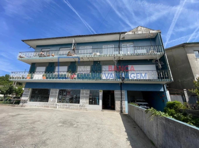 Apartamento T2 para Venda em Vermoim Foto 13