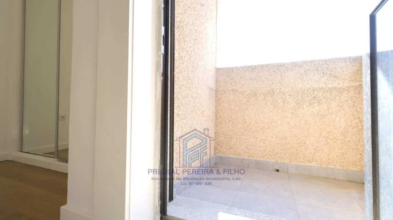 Apartamento T2 para Venda em Rio Tinto Foto 24