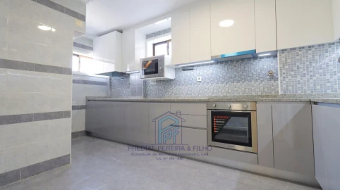 Apartamento T2 para Venda em Rio Tinto