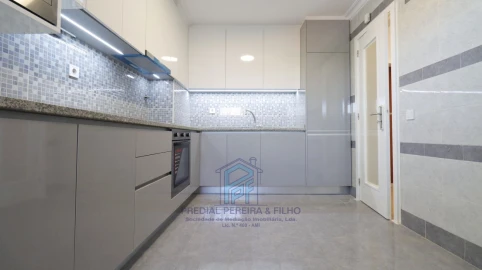 Apartamento T2 para Venda em Rio Tinto