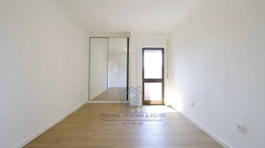 Apartamento T2 para Venda em Rio Tinto Foto 21