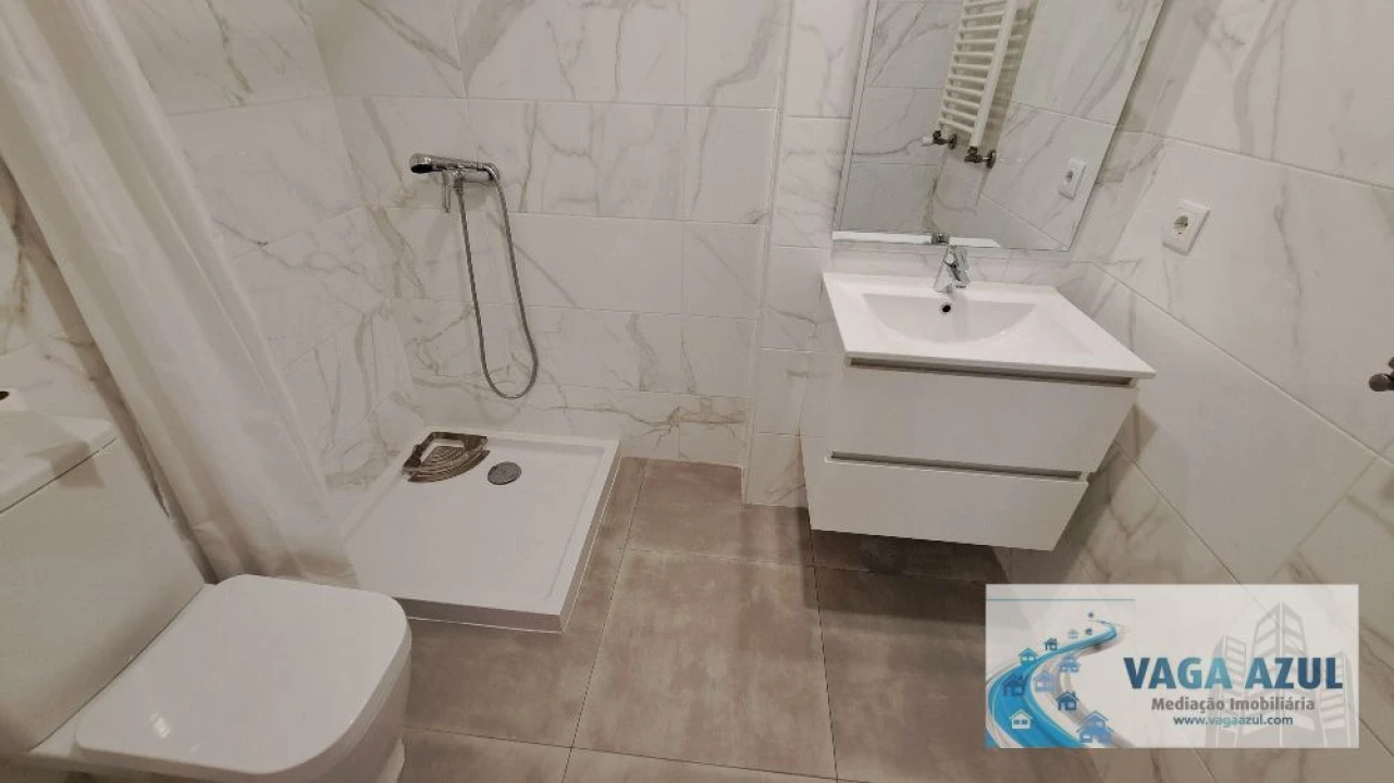 Apartamento T2 para Arrendamento em Ermesinde Foto 16