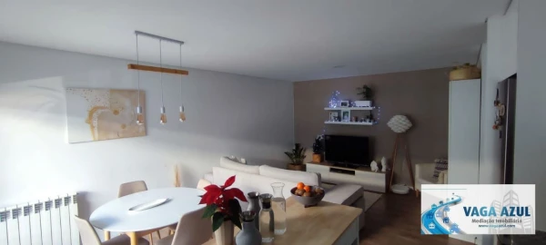 Apartamento T2 para Arrendamento em Ermesinde