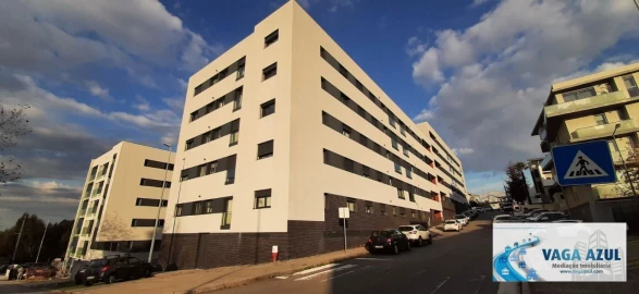 Apartamento T2 para Arrendamento em Ermesinde