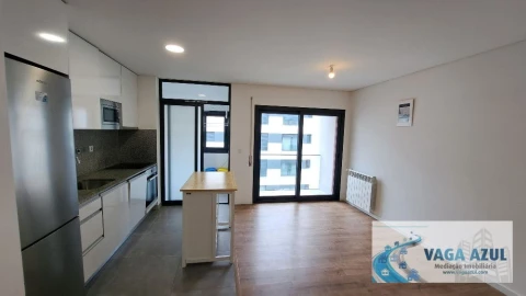 Apartamento T2 para Arrendamento em Ermesinde